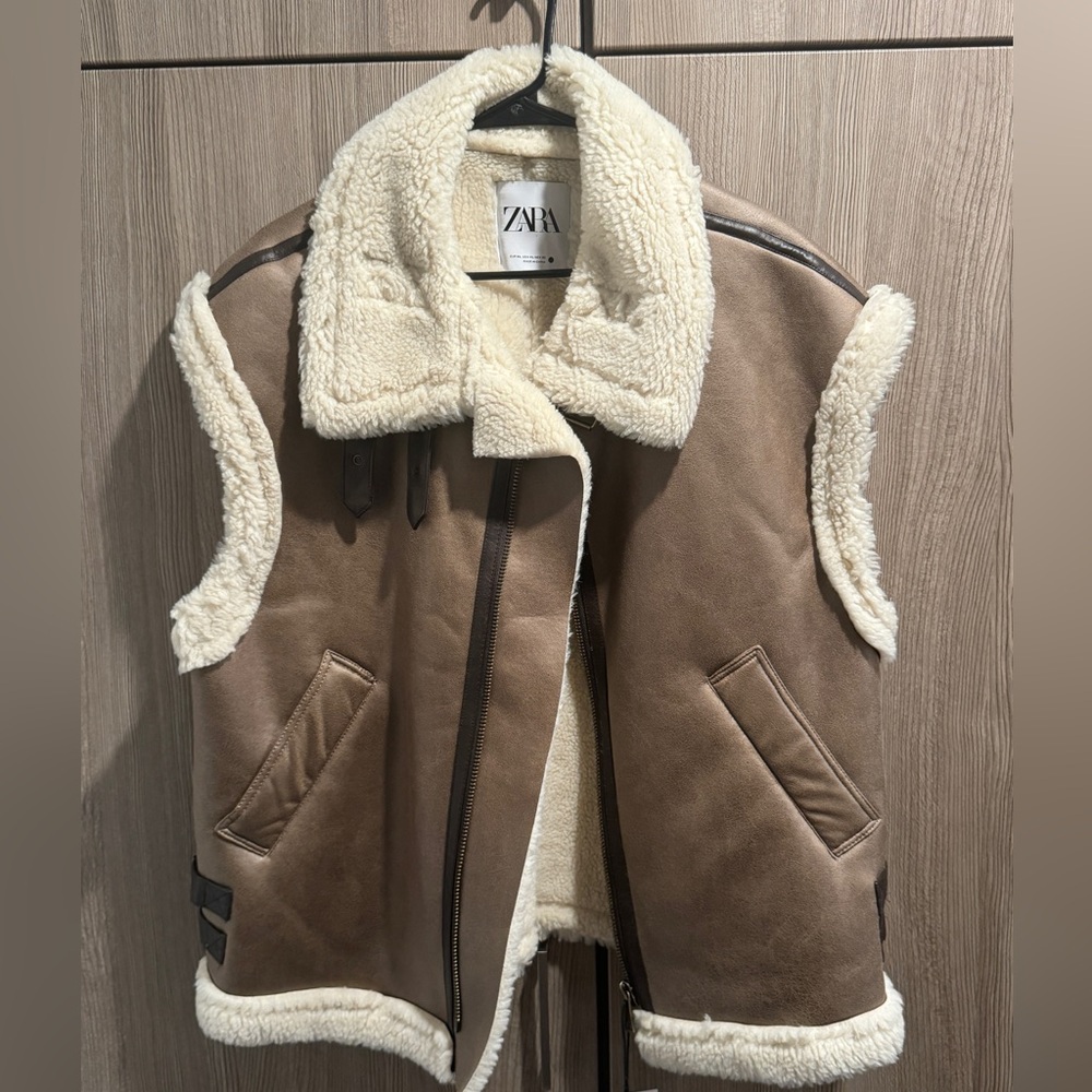 Zara Faux Suede & Sherpa Vest XL